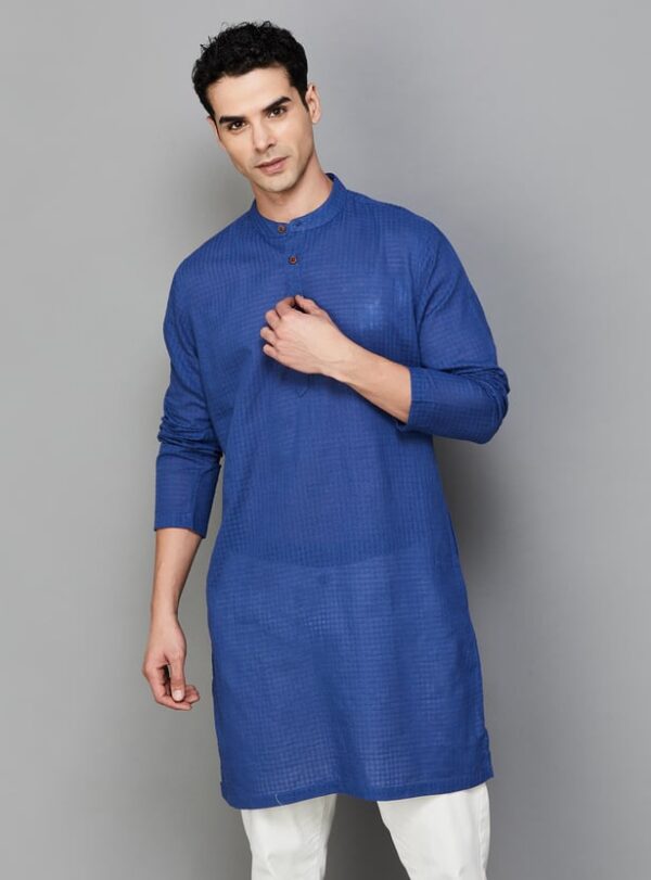 MELANGE Men Checked Regular Fit Kurta - Image 4