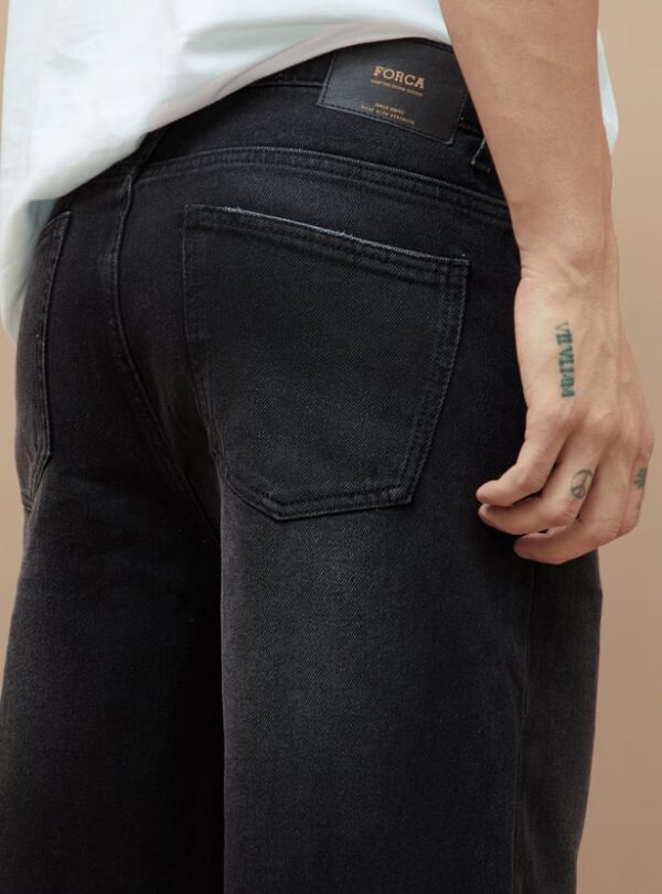 FORCA Men Solid Loose Fit Jeans - Image 7