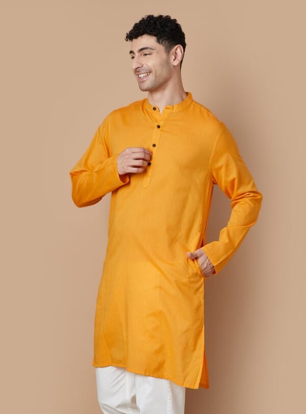 MELANGE Solid Straight Kurta - Image 3