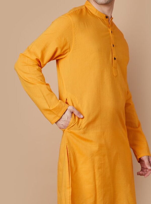 MELANGE Solid Straight Kurta - Image 5
