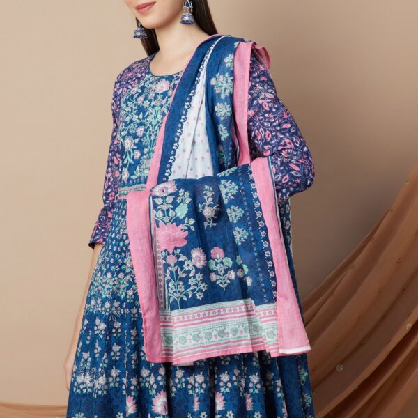 MELANGE Floral Printed A-Line Kurta Set - Image 6