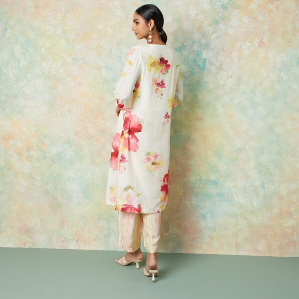 MELANGE Floral Print Straight Kurta Set - Image 3